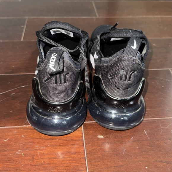 Nike Women’s Shoes Air Max 270 Shoes Black Size 8 - Picture 2 of 5